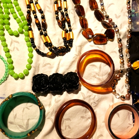 20 Vintage 50s-60s jewelry items - Picture 5 of 8